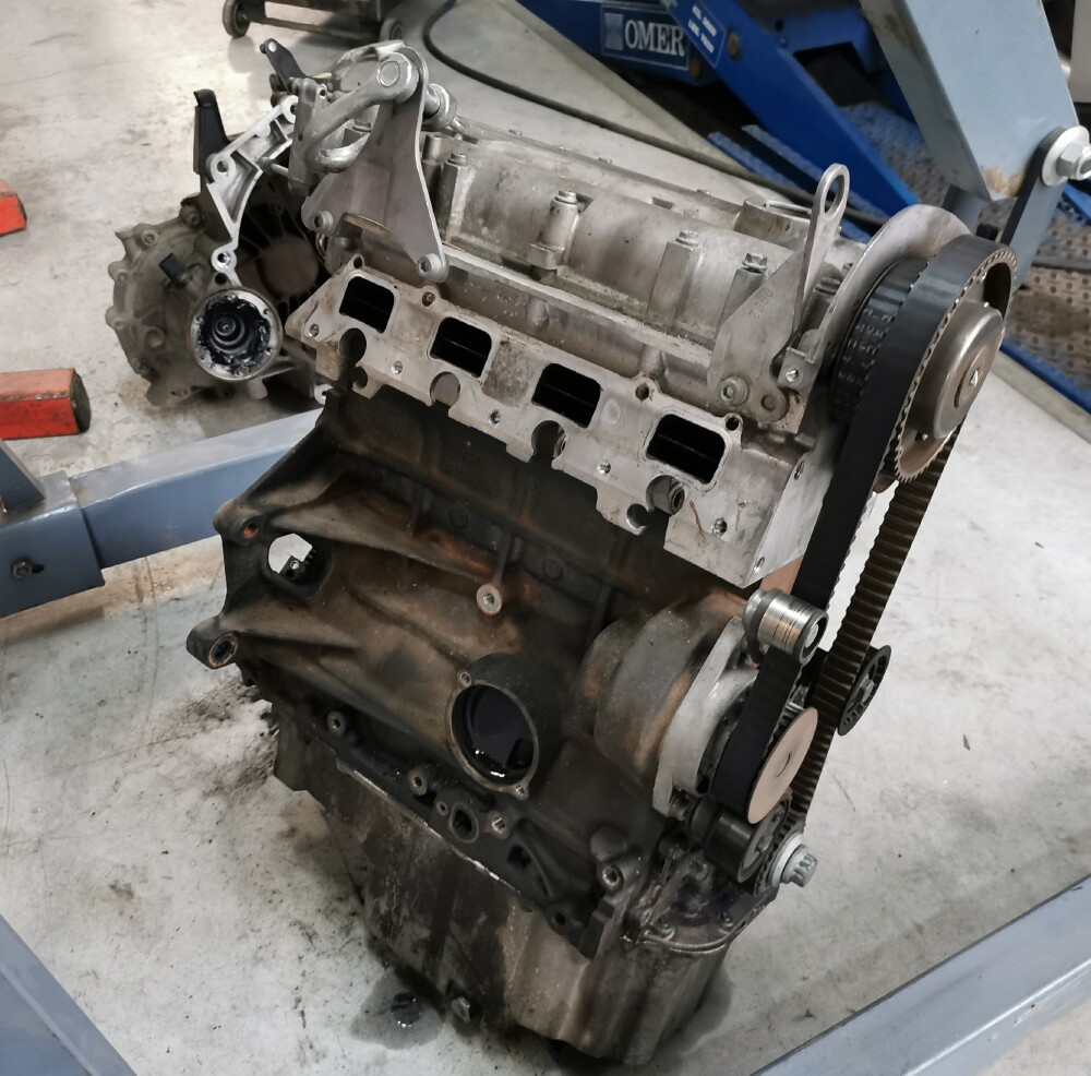Audi A2 1,6 FSI new engine