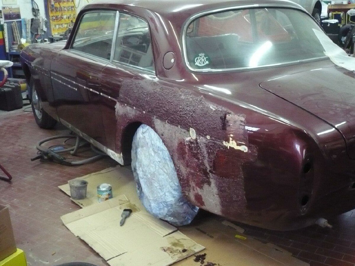 Bristol 409 stripping