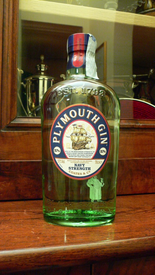Premium Gins for a great Martin Cocktail: Martin Miller, Plymouth, Blackwood