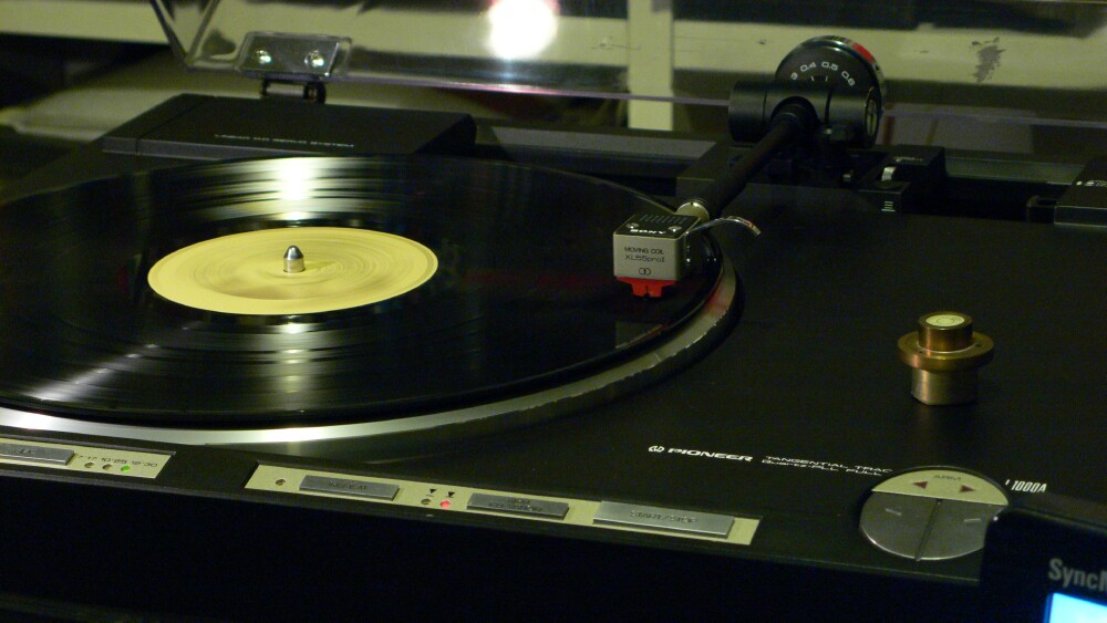 Pioneer PL-L1000A tangential-arm DD turntable and Sony XL55 Pro II cartridge
