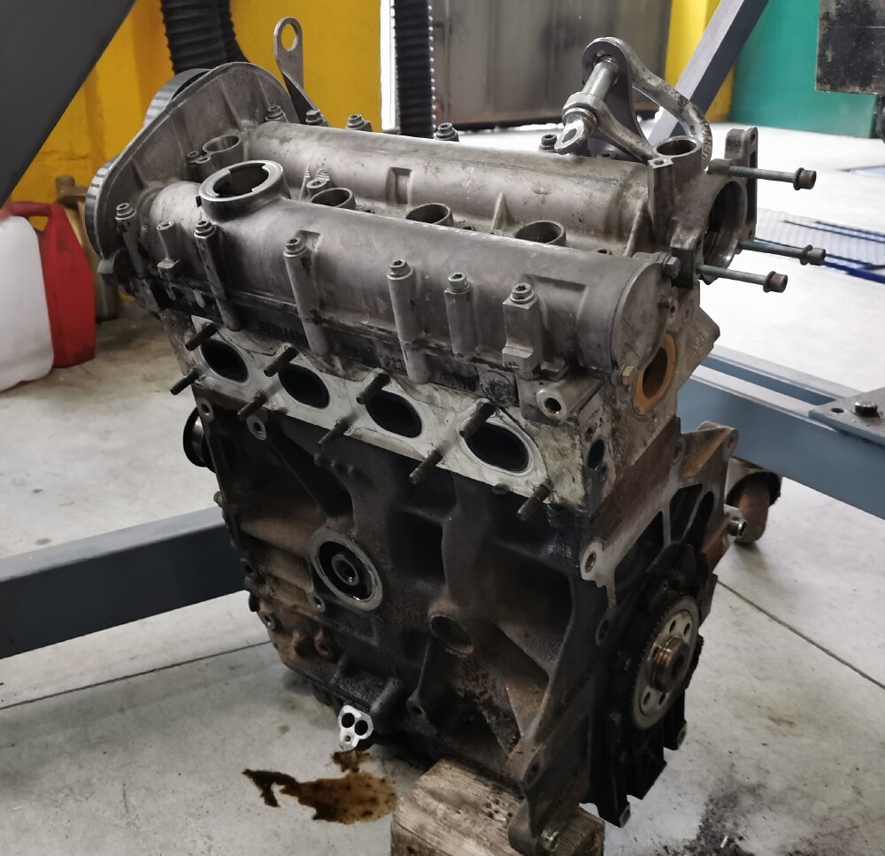 Audi A2 1,6 FSI new engine