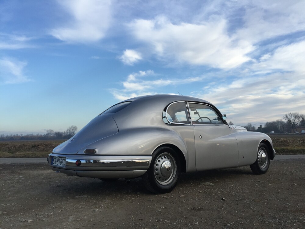 1953 Bristol 403 on the road 