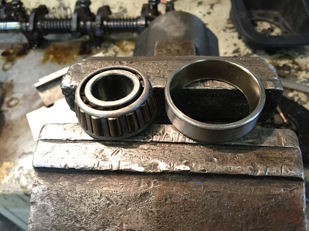 Bristol 409 power steering and front hub overhauling, 2017