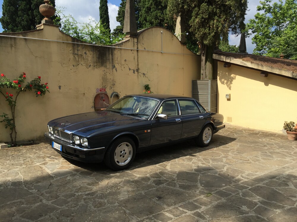 Jaguar XJ40 in Firenze
